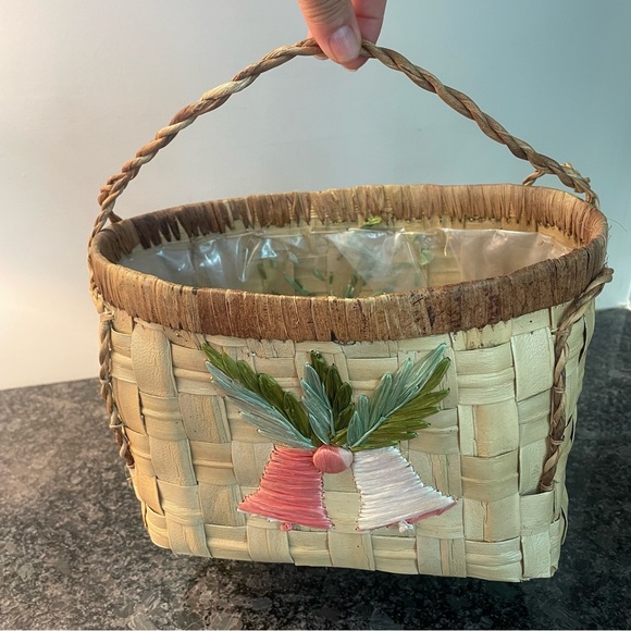 Vintage Christmas Bells Basket Raffia Design Philippines Lined for Plants - Picture 6 of 7